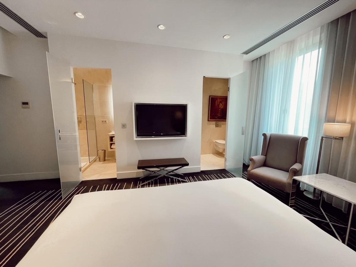 Hotel Maison Pic 5*